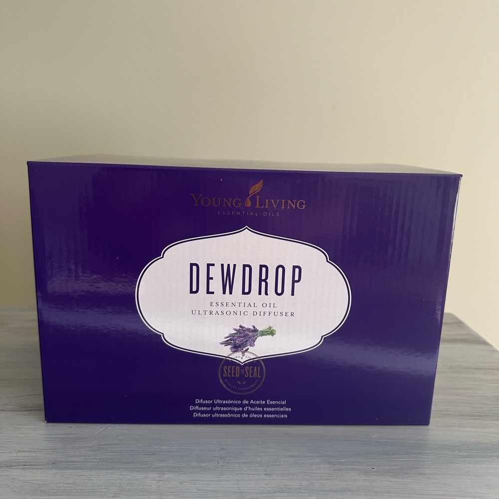 Young Living Essential Oil Dewdrop Diffuser - White and Gray - Picture 2 of 4